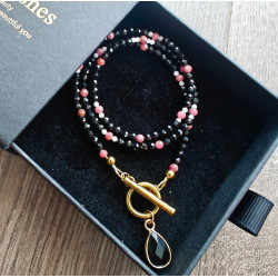 Klasyczny turmalin rodonit...